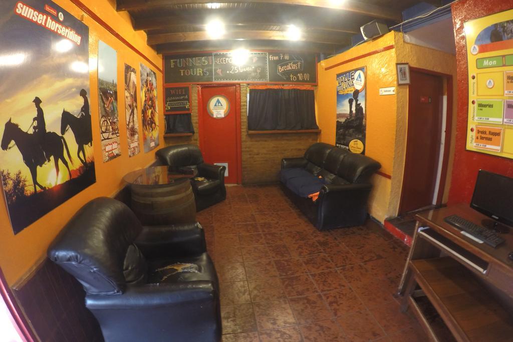 Hostel Internacional Mendoza Buitenkant foto